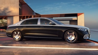 private chauffeur in bodrum for premium hotel villa and airport travel