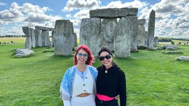 stonehenge retiro Avalon- Glastonbury 2