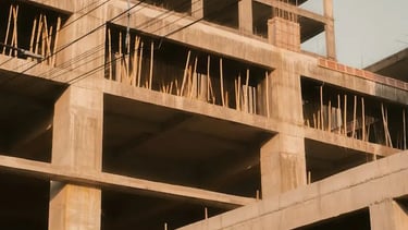 Électricien pour projets de construction neuve résidentielle et commerciale sur la Rive-Sud.