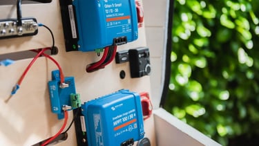 DC/DC and MPPT for campervan