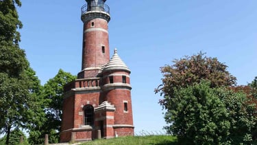 foto da vista do farol de Holtenau em Kiel