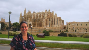foto da autora visitando a cidade de palma mallorca