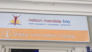 Placa de informacoes para turistas em porto elizabeth Nelson Mandala Bay