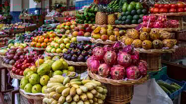 foto das frutas no mercado dos lavradores em funchal