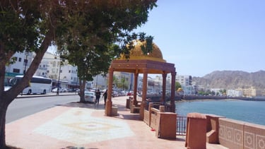 foto da vista do corniche em muscat oman