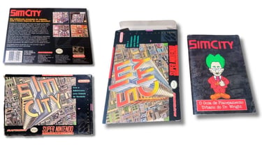 SimCity é um dos jogos lançados pela Playtronic, aqui tem a caixa, o cartucho, manual e a tela do j