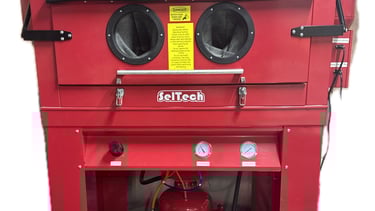 Echipament profesional de sablare pentru curățarea detaliată a turbinei, asigurând o recondiționare 