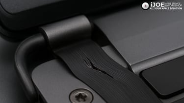 Kenapa Flexgate MacBook Bisa Rusak atau Putus?