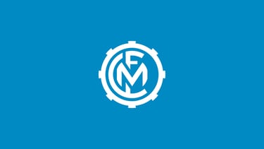 Logo blanc sur fond bleu claire du club de foot le FC Mulhouse