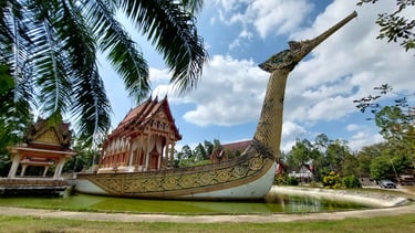 phang nga Bang Riang Phra Ubosot Ruea Supan Hong temple boat
