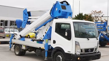 Alquiler camion con cesta elevadora Madrid