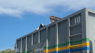 TOLVA DE PLARECA PARA RECOLECCIÓN DE RESIDUOS INDUSTRIALES