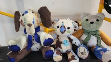 Memory teddy bears and keepsake stuffed animals created from clothing.