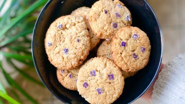 Biscuit aux fleurs de merisier