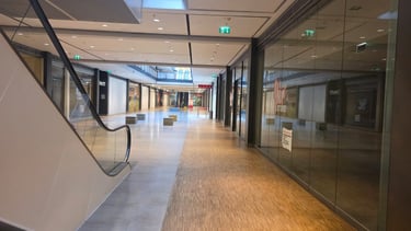 WachPro Security GmbH – Sicherheitsdienst im Einsatz in einem Einkaufszentrum