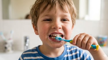 cepillar dientes de leche