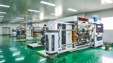 Coffee bag manufacturing machine in factory with strict quality control system