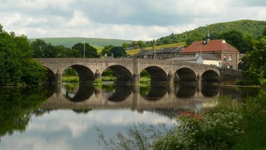 Bridge over River Wye in Builth Wells