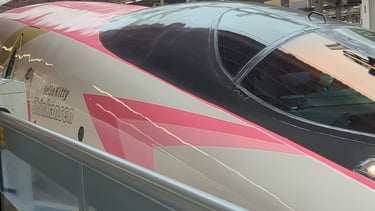 Hello Kitty Shinkansen bullet train