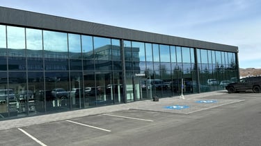 veidrodinė plėvelė langams ir matinė plėvelė