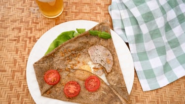 Une crêpe à l'andouille
