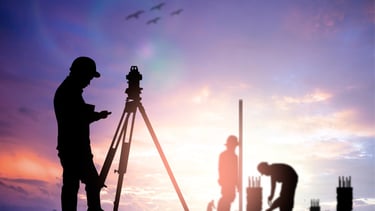 tripode mira para topografia