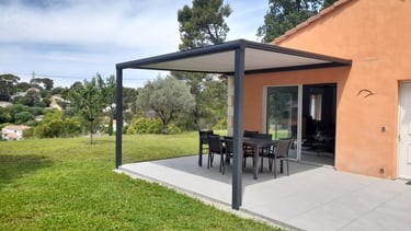 Rénovation d'une térasse et pose d'une pergola