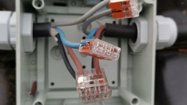 enphase abzweigdosen anschluss solar