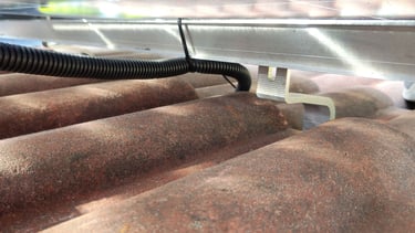 solarkabel befestigung unter den solar modulen