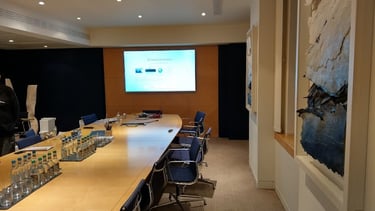 Professional commercial AV solutions, video conferencing and digital signage installation for office