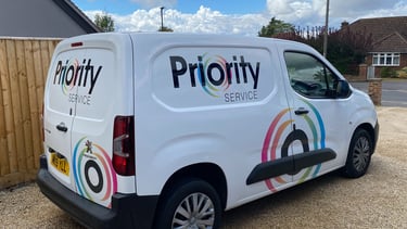 Van graphics Bicester, Vehicle graphics Oxfordshire, graphics for vans