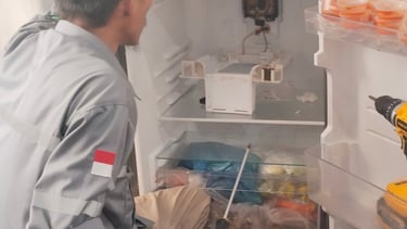 service kulkas sharp 2 pintu