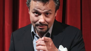 Milwaukee Corporate Magician Hypnotist