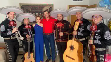 Mariachi en Madrid actuando ante público real