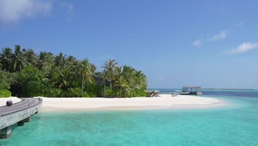 kudadoo maldives beach