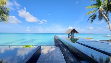 One & Only Reethi Rah Maldives main pool