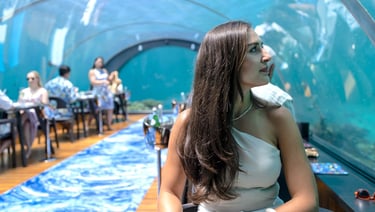 Hurawalhi Maldives 5.8 underwater restaurant