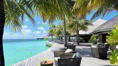 Hurawalhi Maldives canneli restaurant outdoor