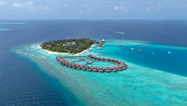 baros maldives island view