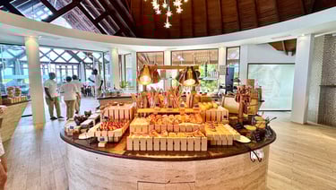 Baros Maldives breakfast
