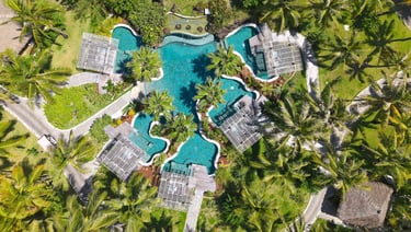 St Regis Bora Bora adults pool
