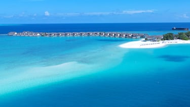 Four Seasons Landaa Giraavaru Maldives 