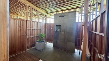 kudadoo maldives villa shower