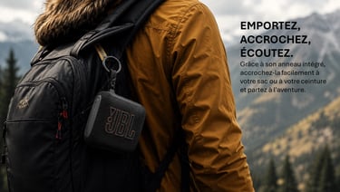 L'enceinte JBL GO 5 présentée sur un sac de randonnée