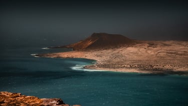 a volcanic island of canary