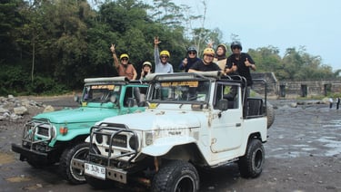 Satu unit Jeep Merapi dengan kapasitas empat penumpang saat Lava Tour