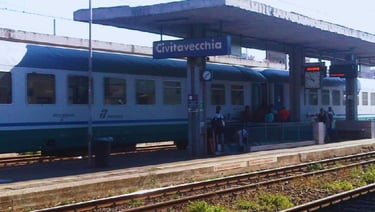 estação de trem em civitavecchia