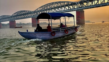 Evening Boat Ride from Namo Ghat to Raja Harishchandra Ghat (69 Ghats Approx. 11 Km Round)