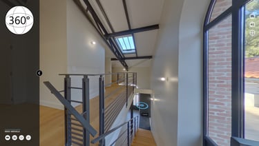 Plan 360° d’un salon design avec photo grand angle à La Seyne-sur-Mer
