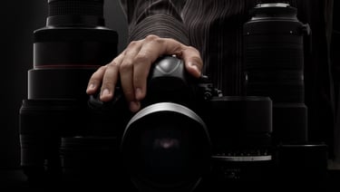Fine art photography courses cover professional camera gear and creative techniques.